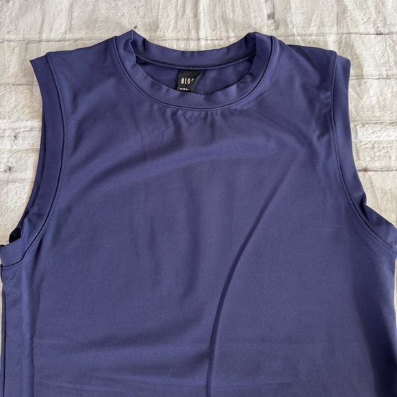 Bloch Mens Fitted Tank Size XS NWT - Picture 2 of 9